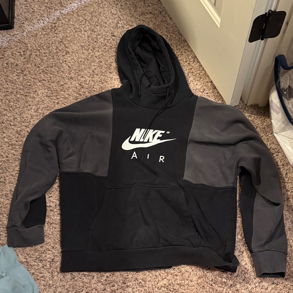 Nike Men's Black and Gray Hoodie